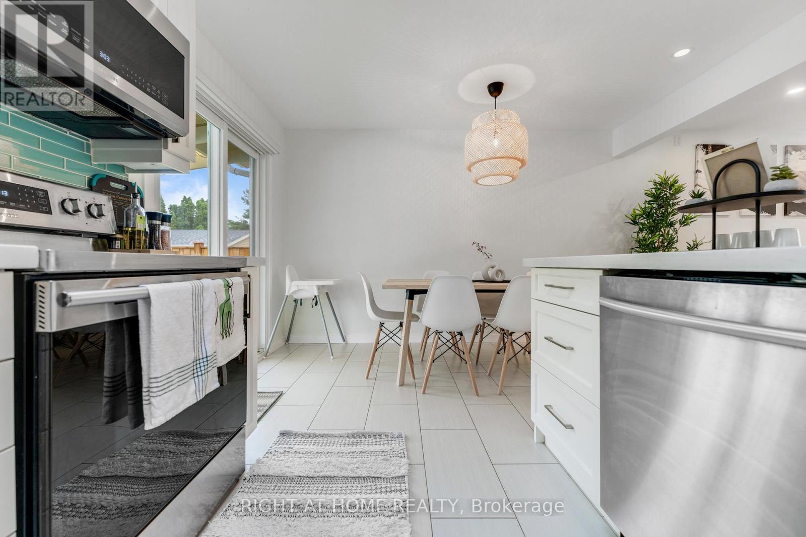 11 Nickel Street, St. Catharines, Ontario  L2M 1L4 - Photo 4 - X12768708