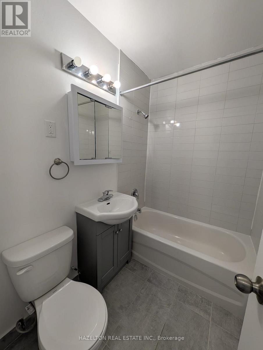 605 - 57 Parkwoods Village Drive, Toronto (Parkwoods-Donalda), Ontario  M3A 2X3 - Photo 11 - C12768642