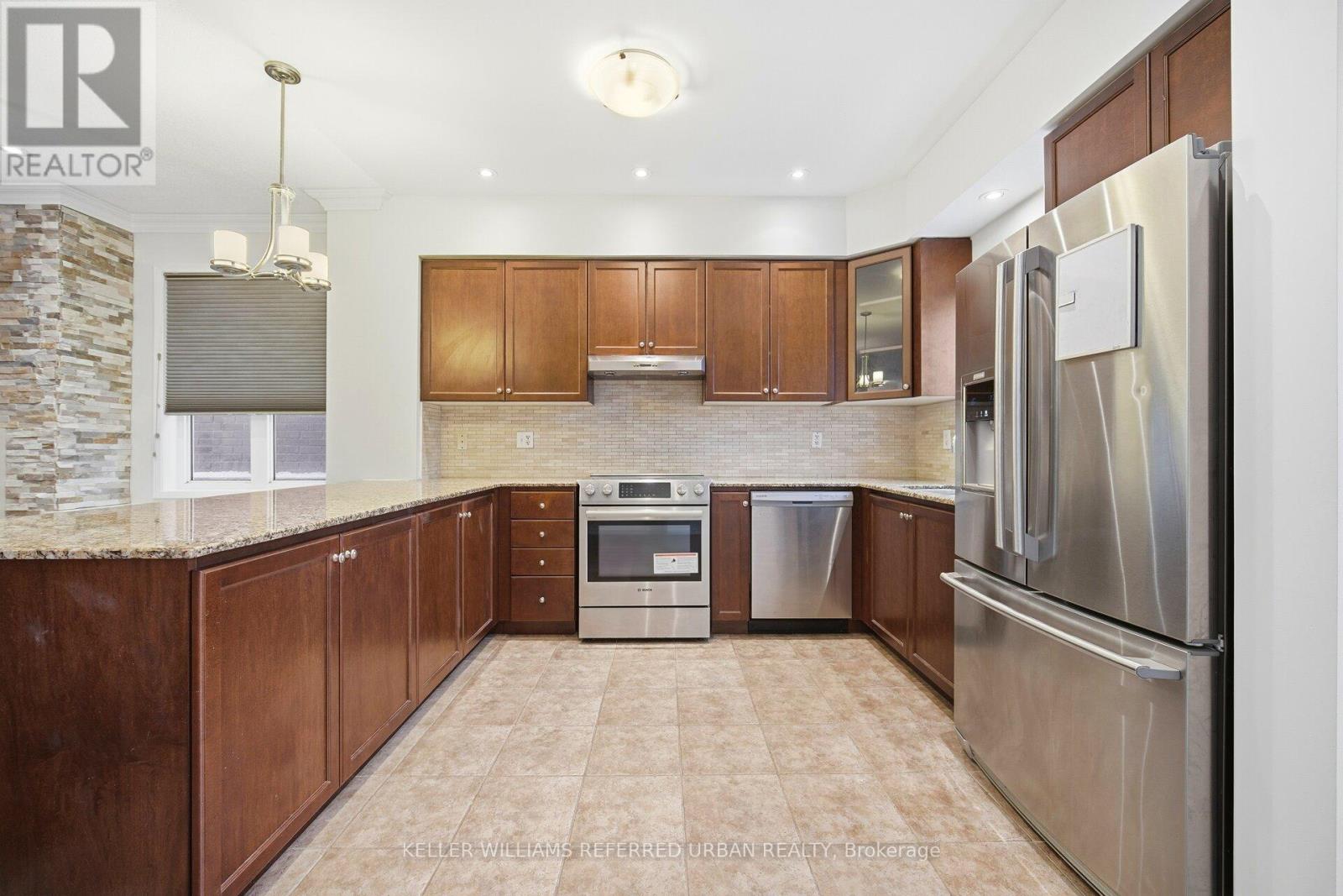 97 John Bell Crescent, Toronto, Ontario  M1L 0G5 - Photo 8 - E12747836