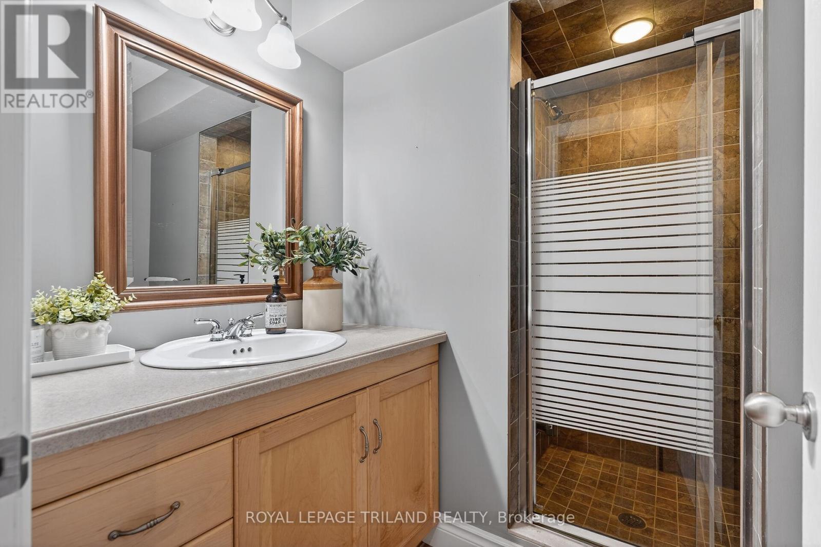 5 Baron Crescent, Middlesex Centre, Ontario  N0L 1R0 - Photo 43 - X12765894