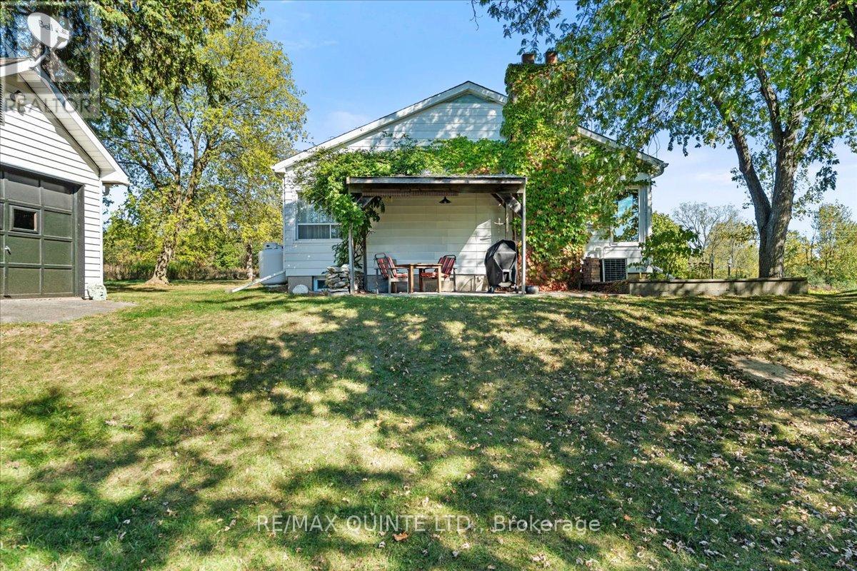 404 Bridge Street W, Belleville (Belleville Ward), Ontario  K8N 4Z2 - Photo 7 - X12768740