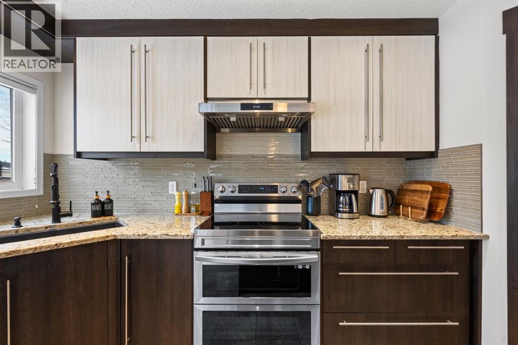 111 Panorama Hills Way Nw, Calgary, Alberta  t3k 5n7 - Photo 11 - A2277758