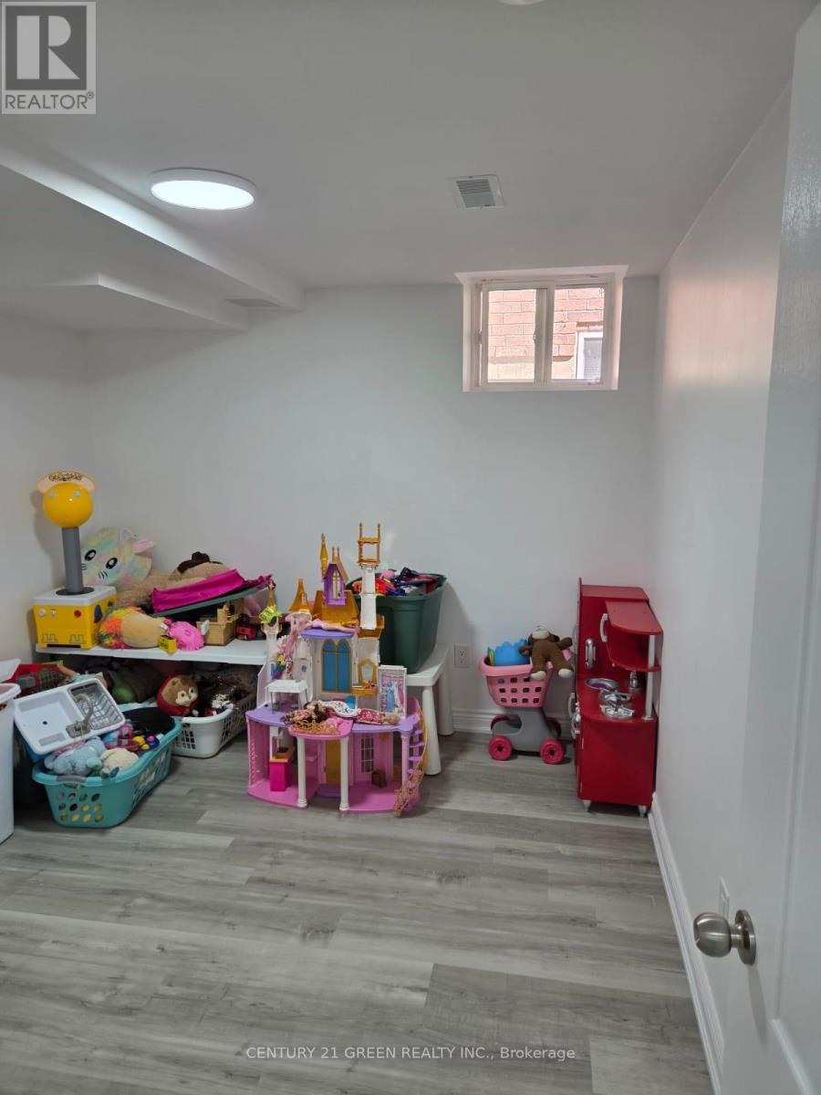 (Basement) - 3660 Partition Road, Mississauga, Ontario  L5N 8P4 - Photo 10 - W12768226