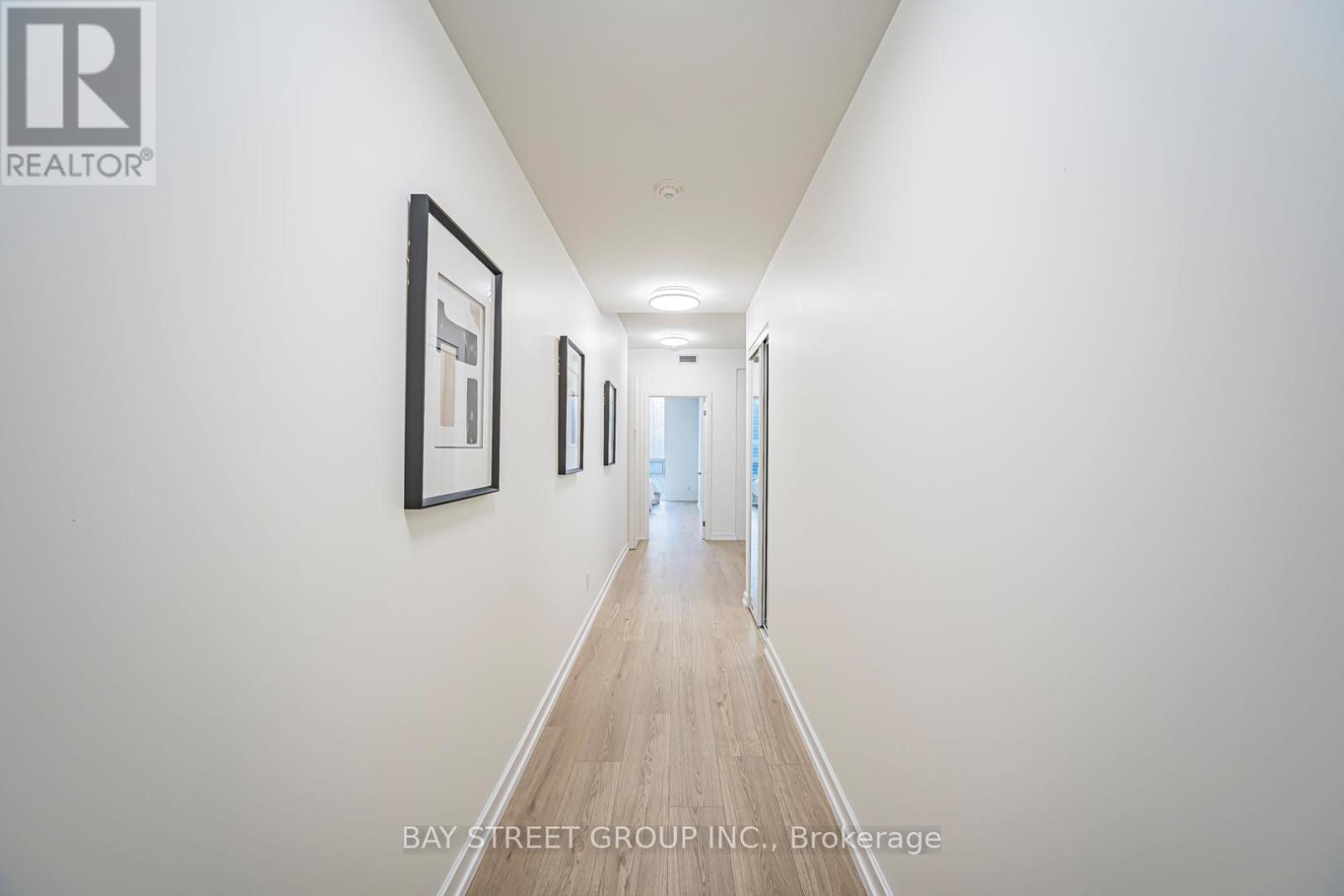 2704 - 33 Bay Street, Toronto (Waterfront Communities), Ontario  M5J 2Z3 - Photo 6 - C12768734