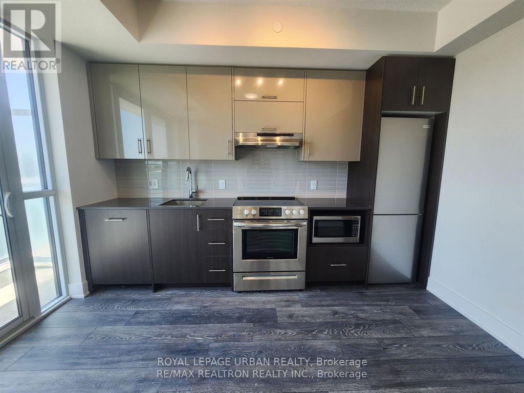 1012 - 188 Fairview Mall Drive, Toronto (Don Valley Village), Ontario  M2J 4T1 - Photo 6 - C12768736