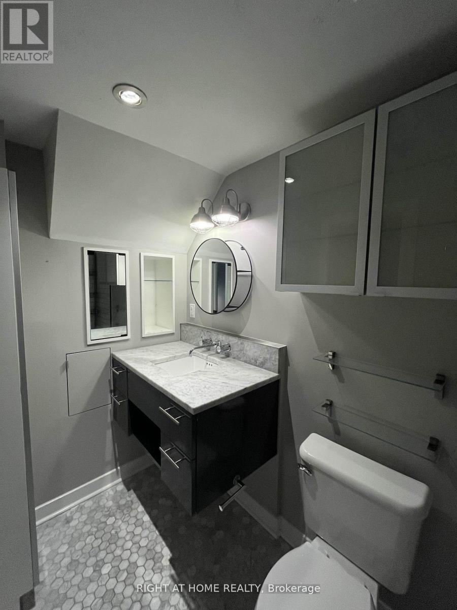 32 - 325 Jarvis Street, Toronto, Ontario  M5B 2C2 - Photo 4 - C12768748