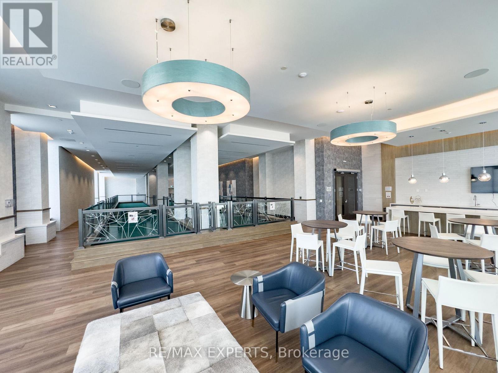 1822 - 9000 Jane Street, Vaughan, Ontario  L4K 0M6 - Photo 6 - N12768760