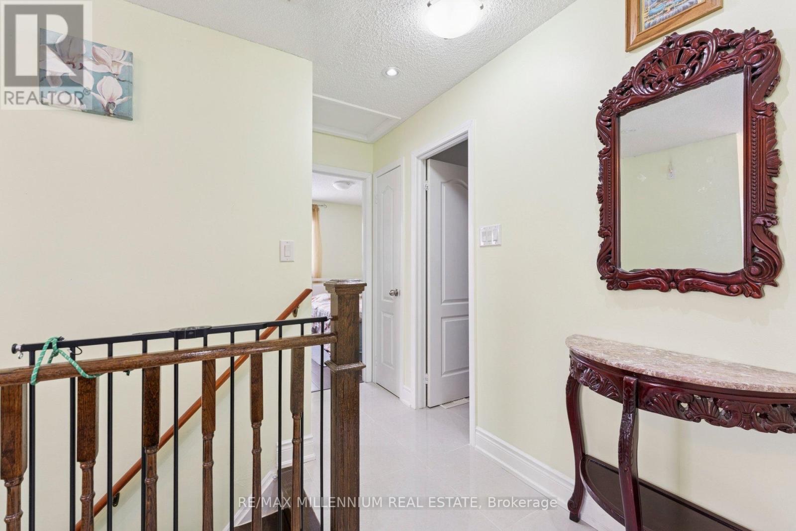 17 Haley Court, Brampton, Ontario  L6S 1N6 - Photo 19 - W12763958