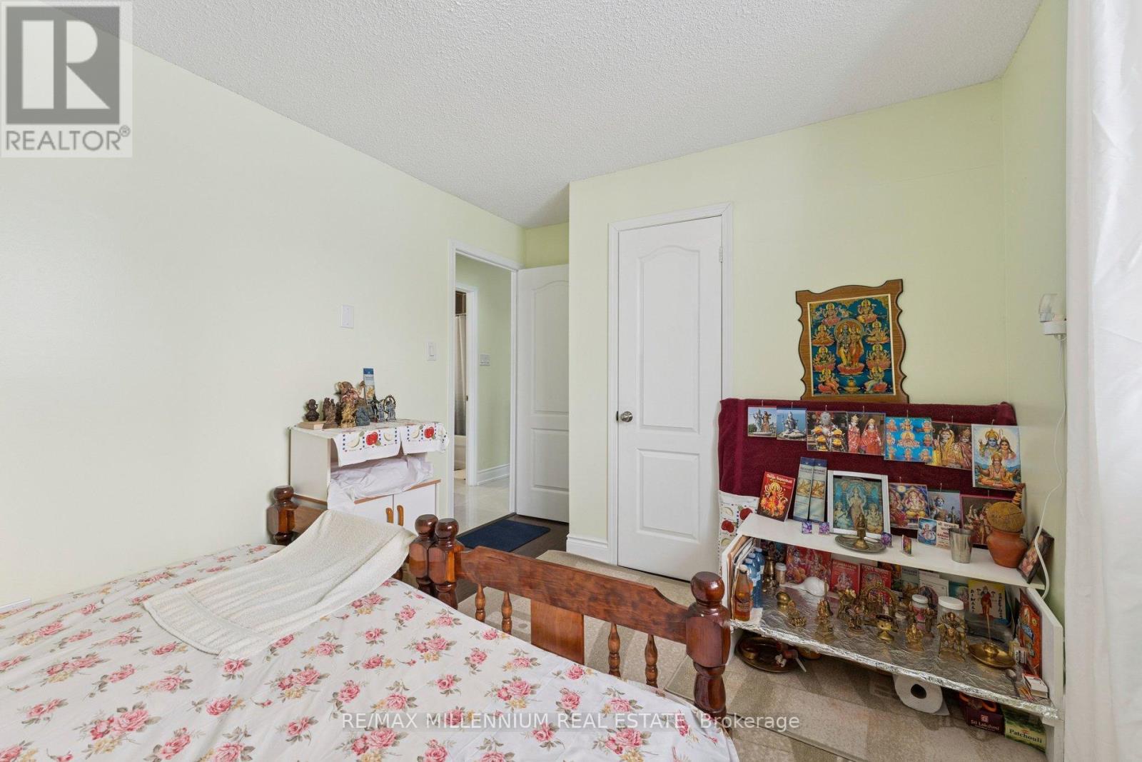 17 Haley Court, Brampton, Ontario  L6S 1N6 - Photo 26 - W12763958