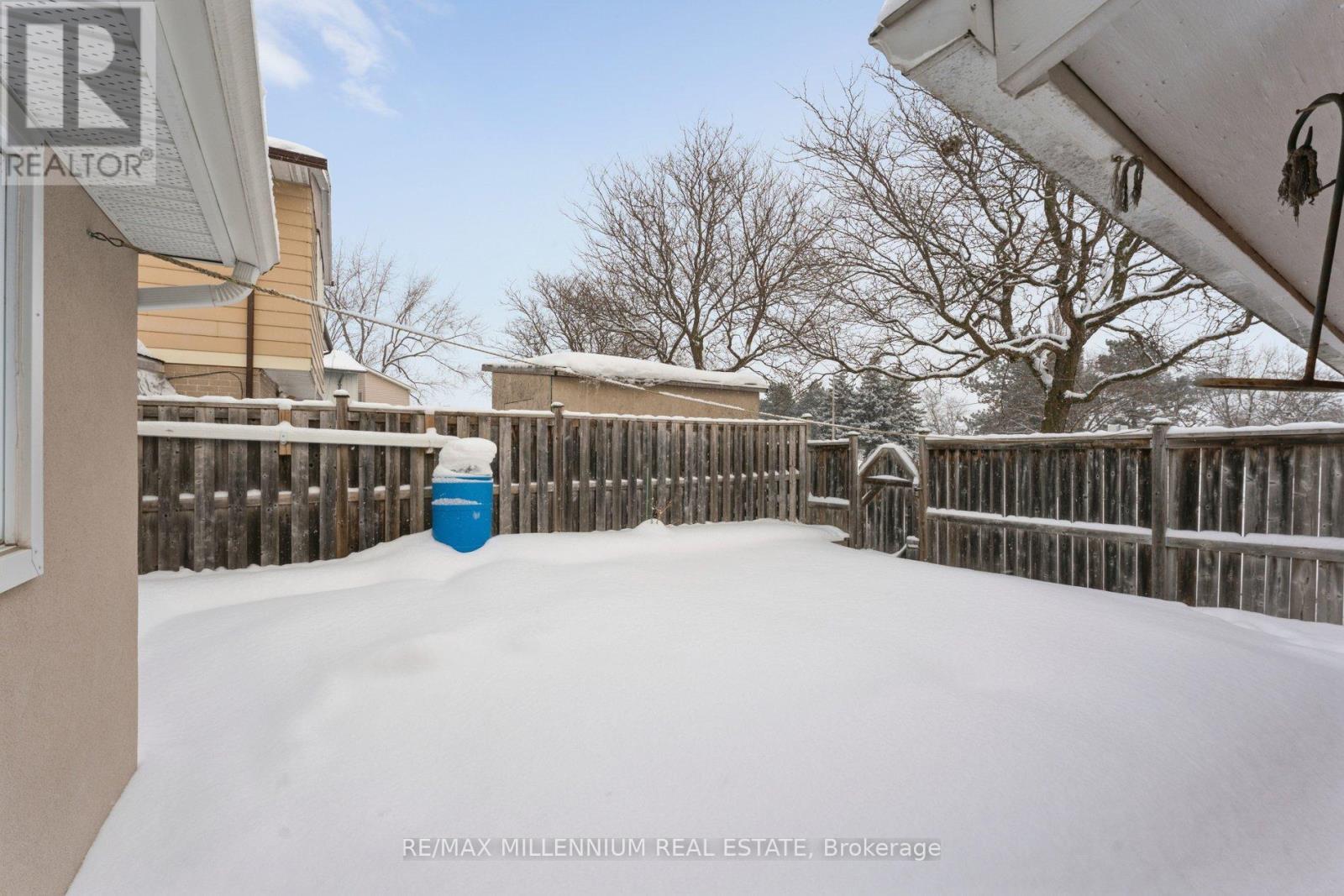 17 Haley Court, Brampton, Ontario  L6S 1N6 - Photo 48 - W12763958