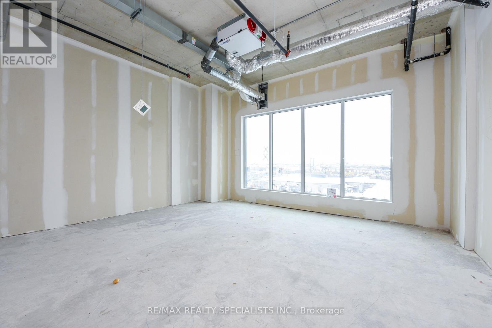 425 - 600 Dixon Road W, Toronto, Ontario  M9W 1J1 - Photo 29 - W12768574