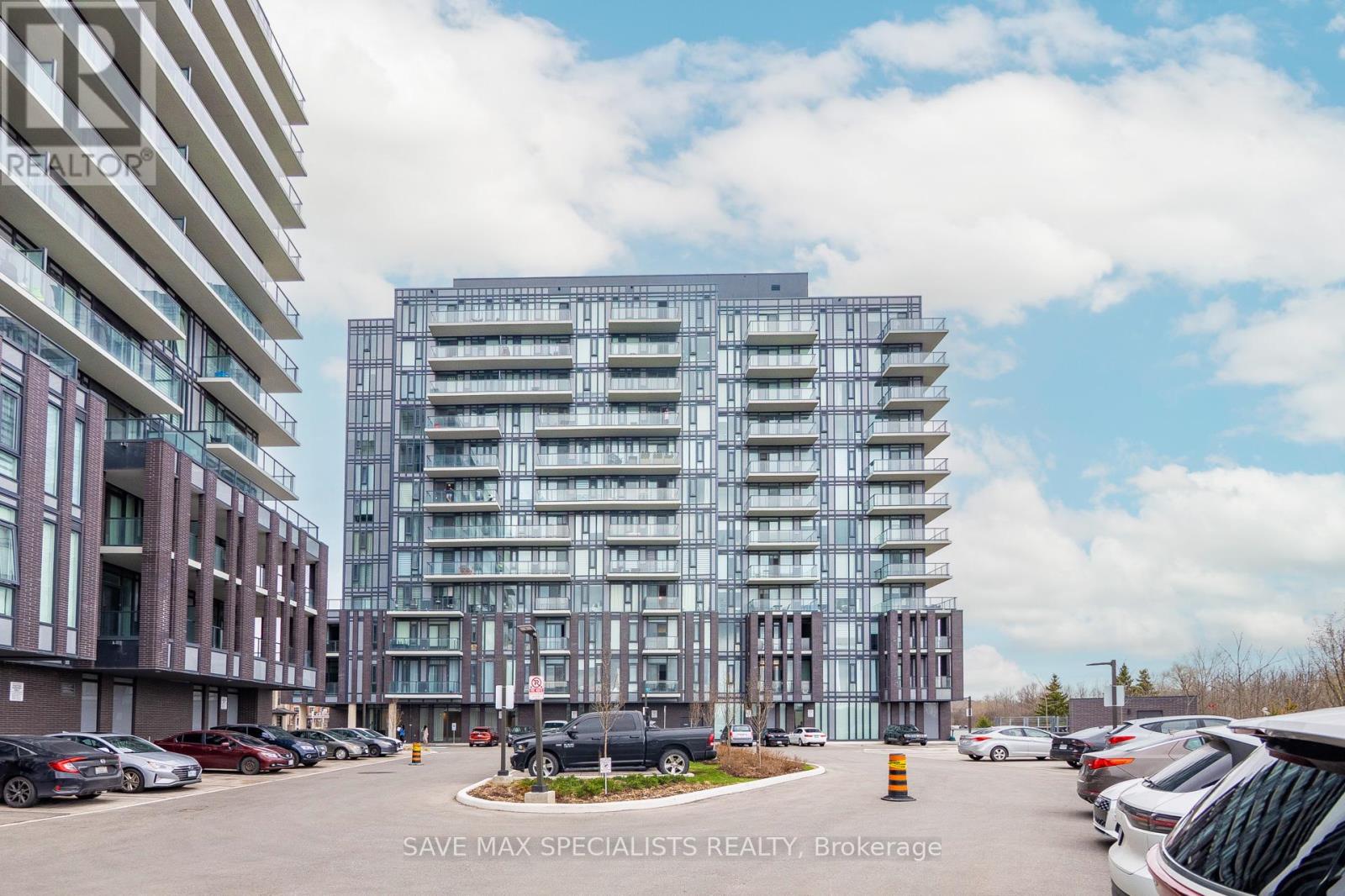 901 - 225 Veterans Drive, Brampton, Ontario  L7A 5L7 - Photo 2 - W12768746