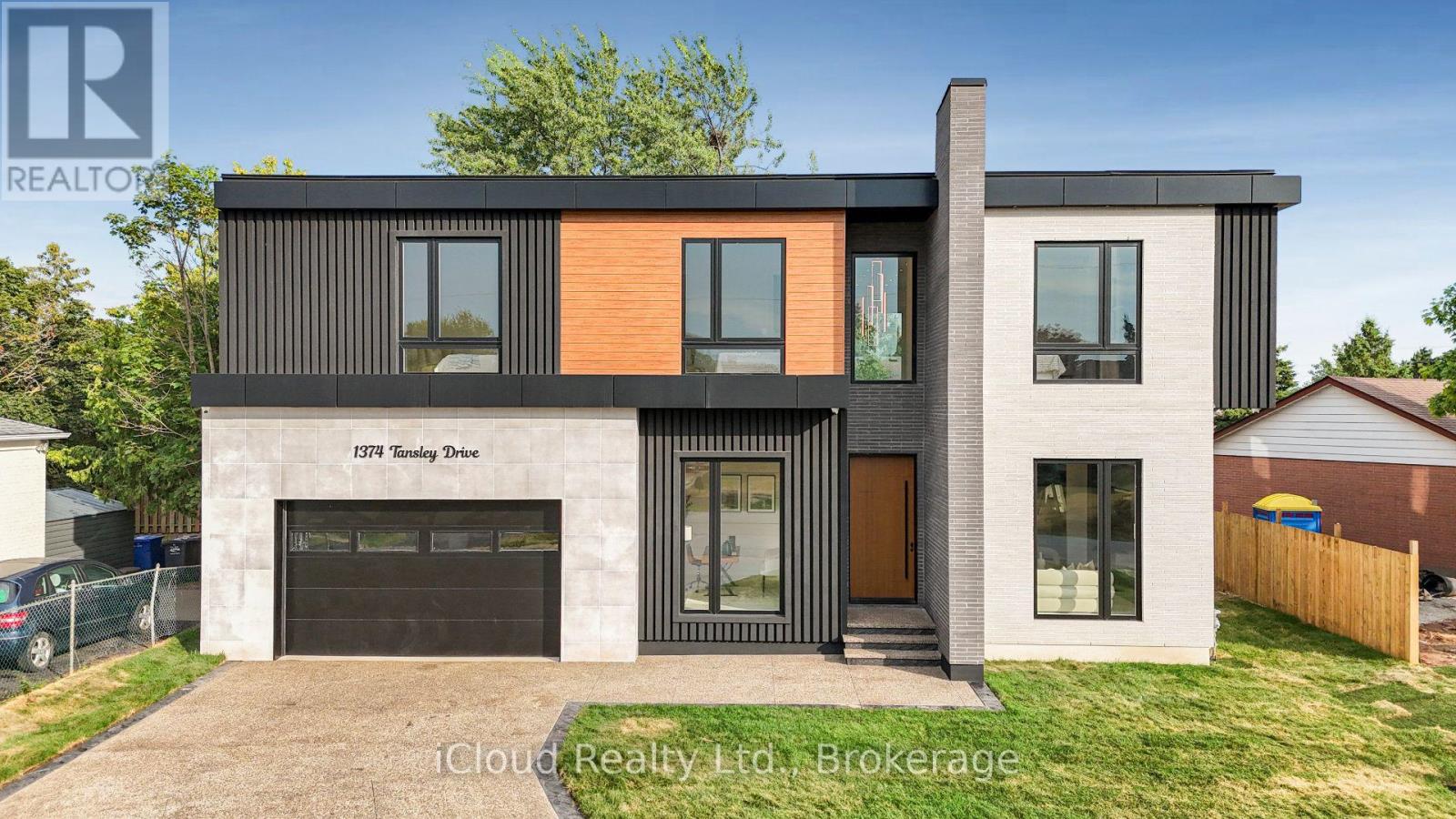 1374 TANSLEY DRIVE, Oakville, Ontario