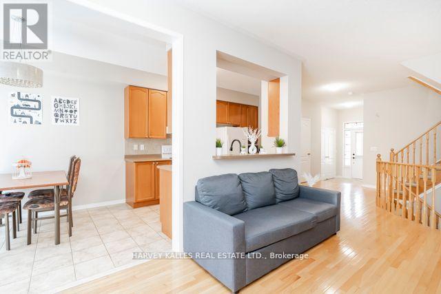 3886 Skyview Street, Mississauga, Ontario  L5M 8A4 - Photo 11 - W12768754