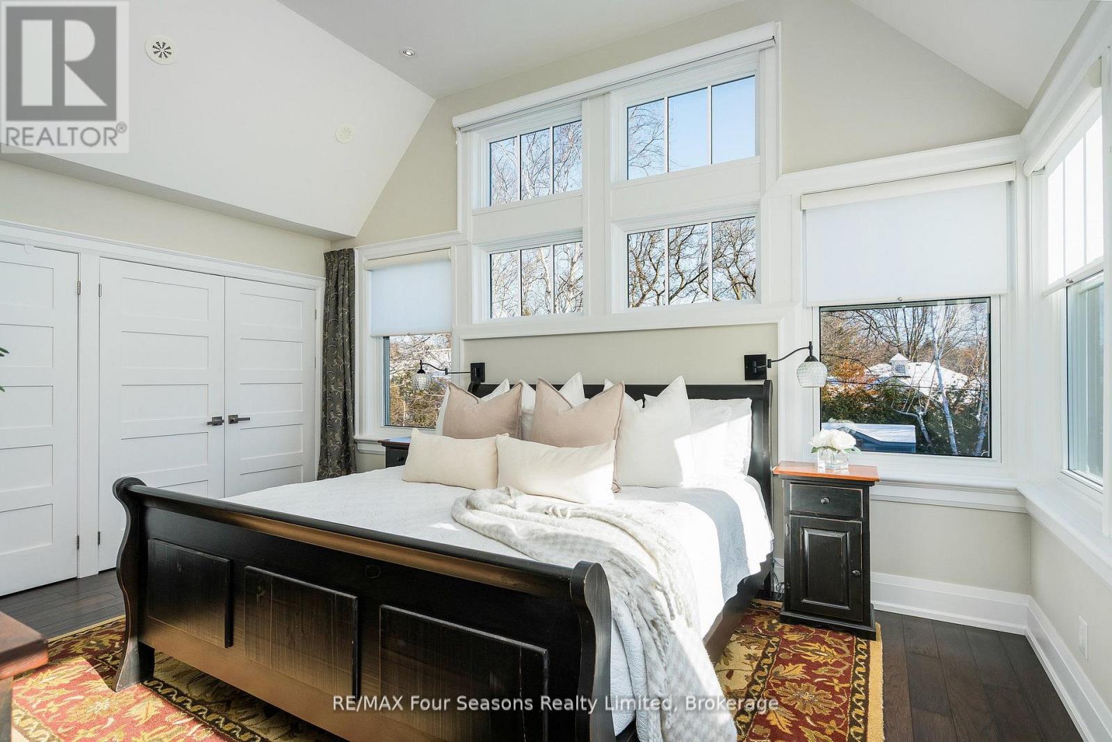 213 Birch Street, Collingwood, Ontario  L9Y 2V5 - Photo 12 - S12768806