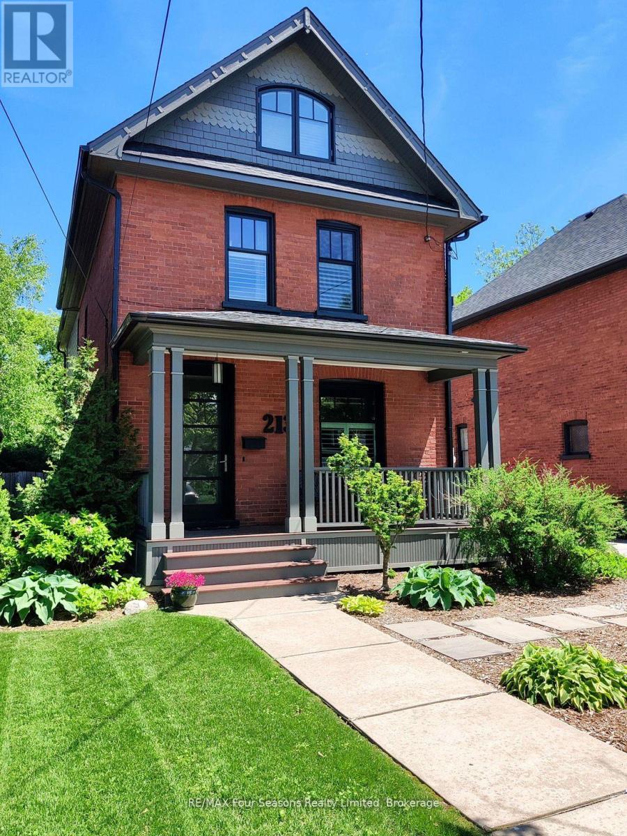 213 Birch Street, Collingwood, Ontario  L9Y 2V5 - Photo 2 - S12768806