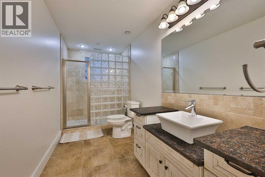 213 E 350 S, Raymond, Alberta  T0K 2S0 - Photo 36 - A2281456