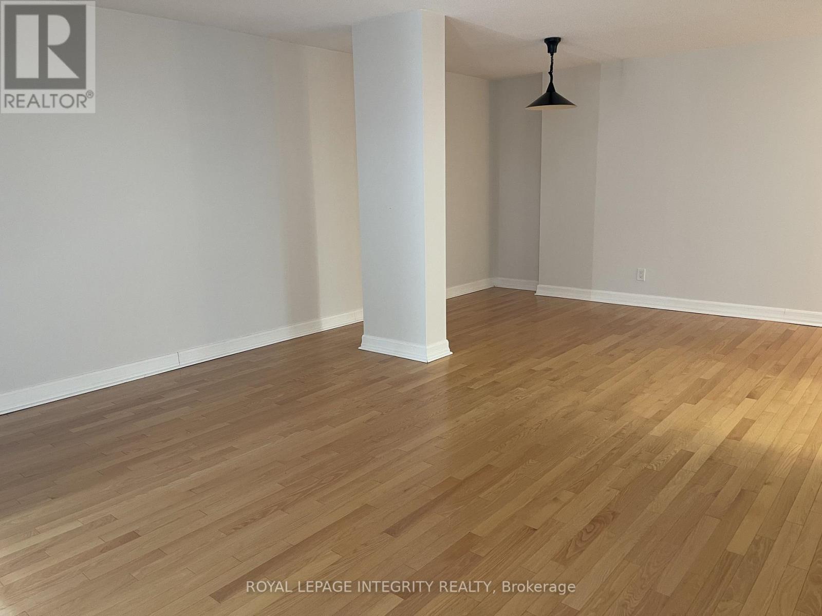 1006 - 71 Somerset Street W, Ottawa, Ontario  K2P 2G2 - Photo 15 - X12768844