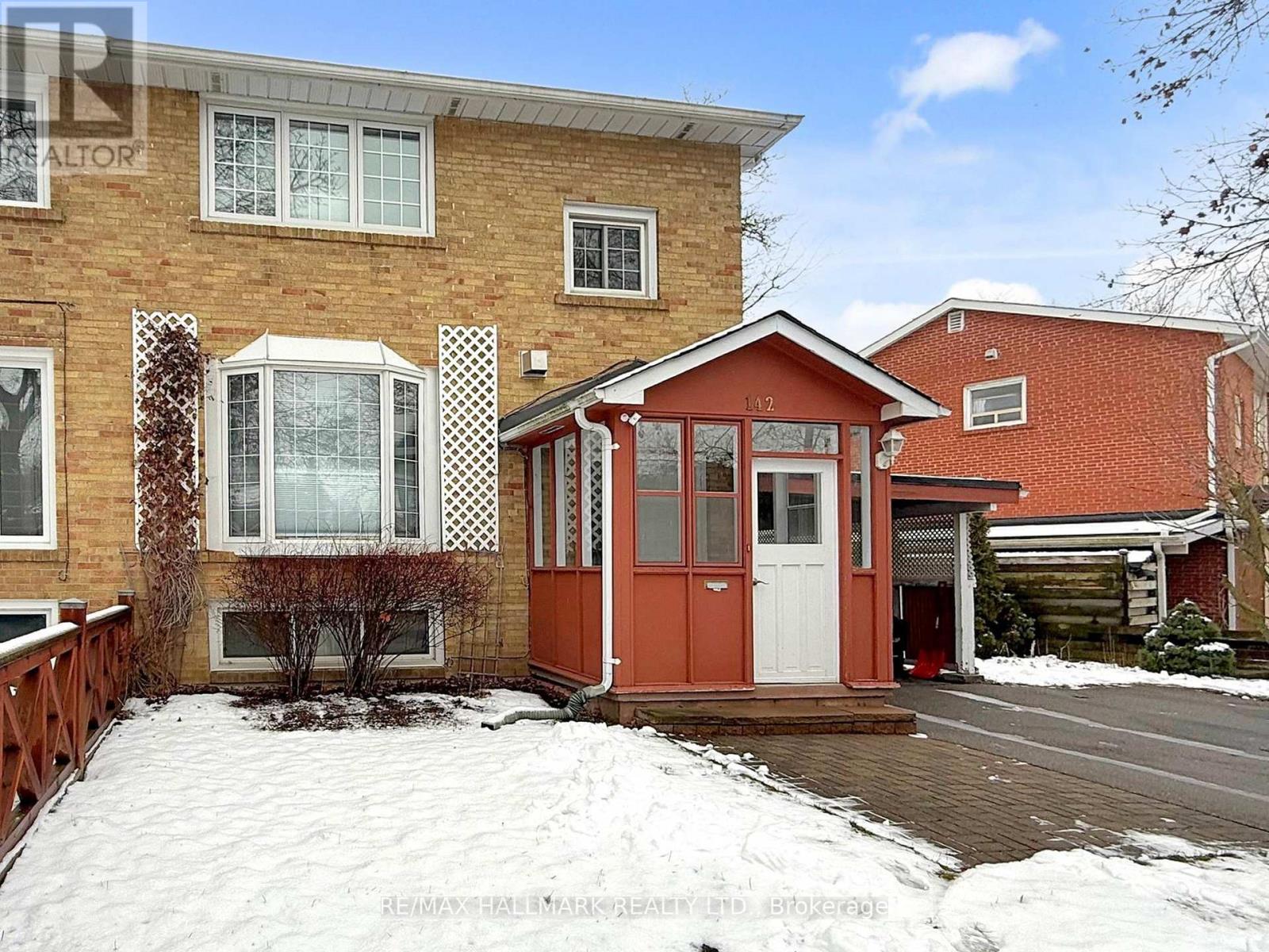 142 Barber Greene Road, Toronto, Ontario  M3C 2A6 - Photo 2 - C12663072