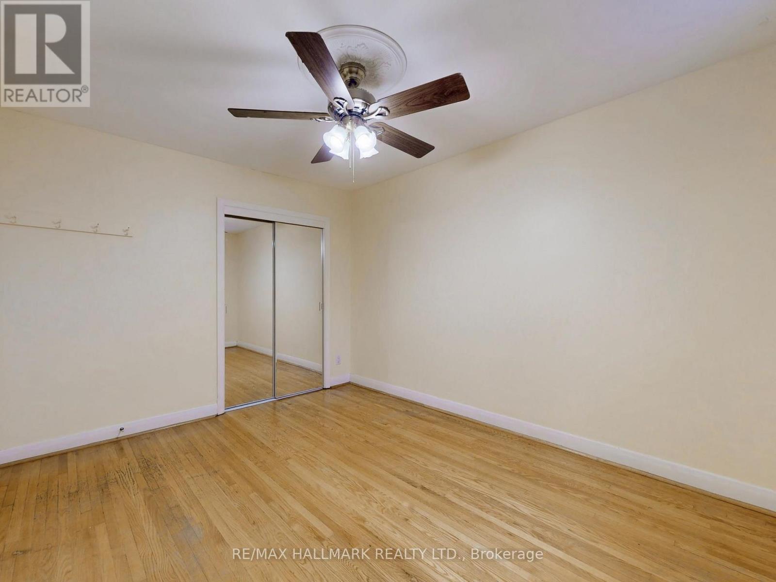 142 Barber Greene Road, Toronto, Ontario  M3C 2A6 - Photo 24 - C12663072