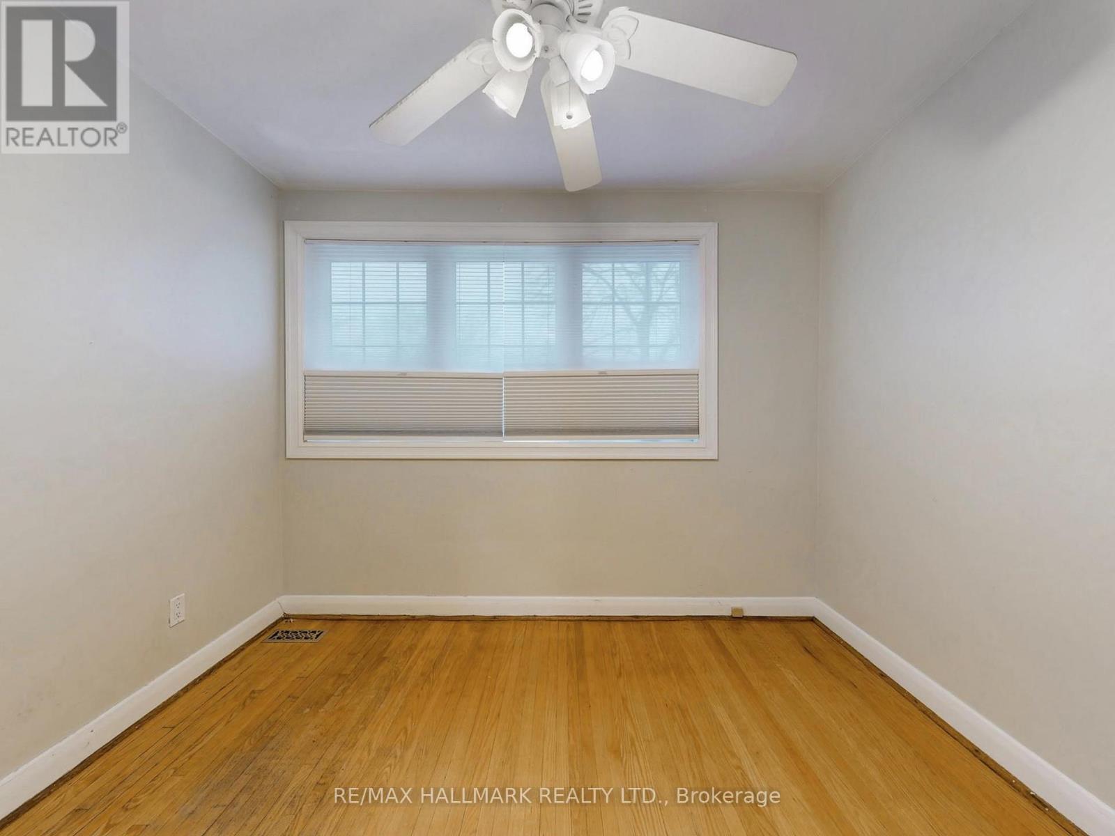 142 Barber Greene Road, Toronto, Ontario  M3C 2A6 - Photo 28 - C12663072