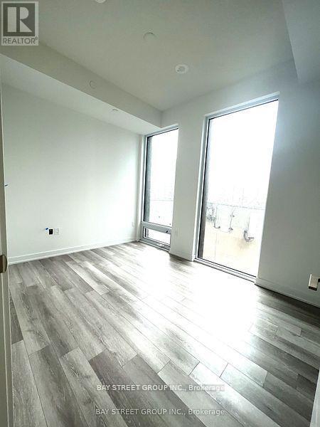 1203 - 238 Simcoe Street, Toronto (Kensington-Chinatown), Ontario  M5T 1T4 - Photo 9 - C12768810