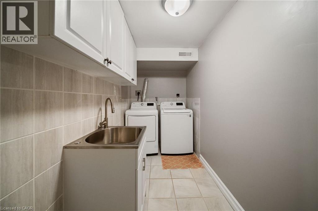 98 East 35th Street, Hamilton, Ontario  L8V 3Y1 - Photo 40 - 40802223