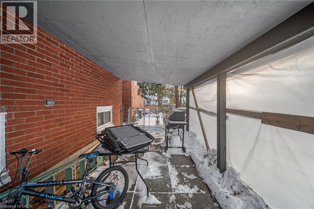 98 East 35th Street, Hamilton, Ontario  L8V 3Y1 - Photo 46 - 40802223