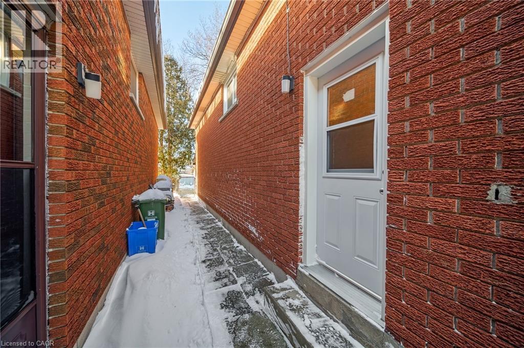 98 East 35th Street, Hamilton, Ontario  L8V 3Y1 - Photo 44 - 40802223