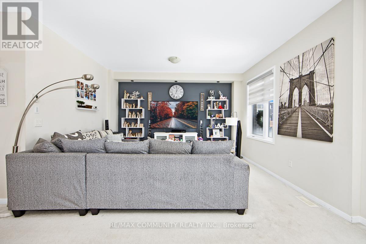 984 Kicking Horse Path, Oshawa (Mclaughlin), Ontario  L1J 0B4 - Photo 11 - E12768838