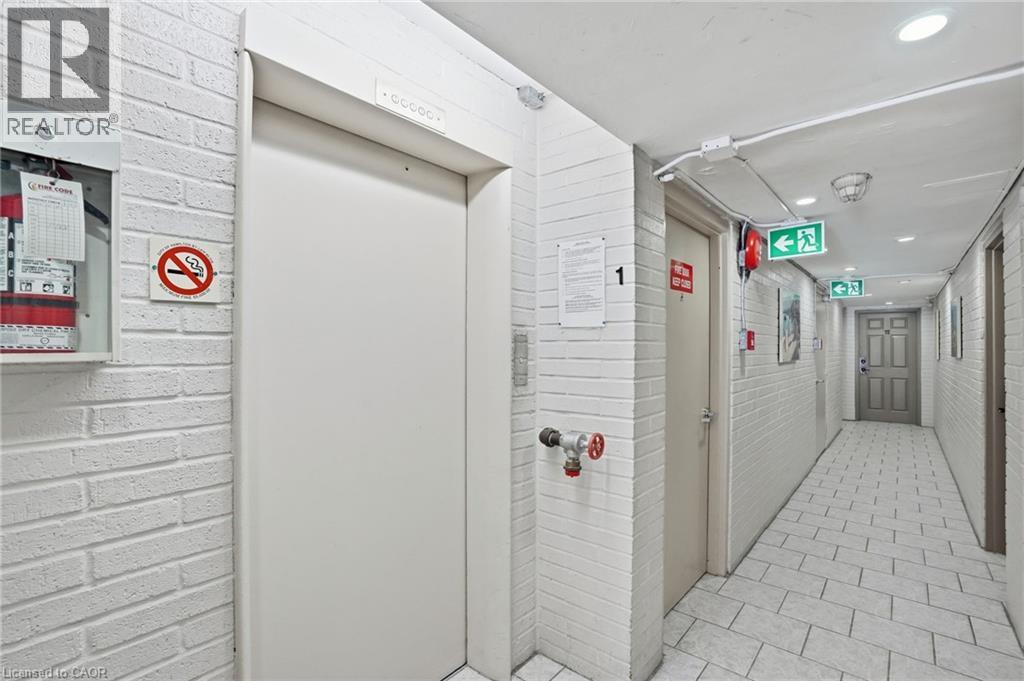 2373 King Street E Unit# 38, Hamilton, Ontario  L8K 1X9 - Photo 38 - 40803177