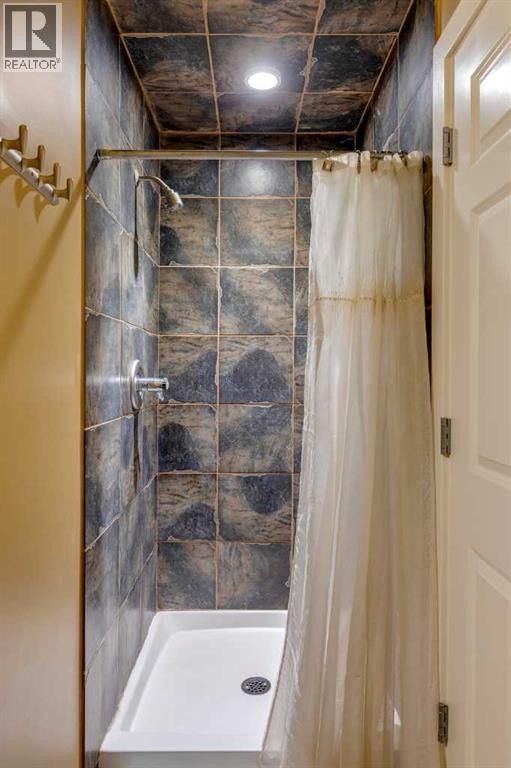 3140 46 Street Sw, Calgary, Alberta  T3E 3W8 - Photo 18 - A2276685