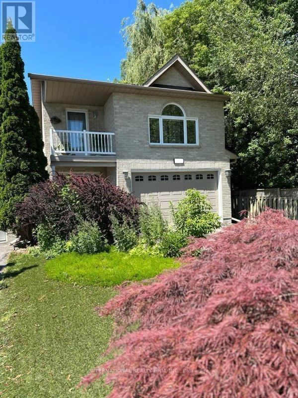 276 SHERIDAN COURT, Newmarket, Ontario