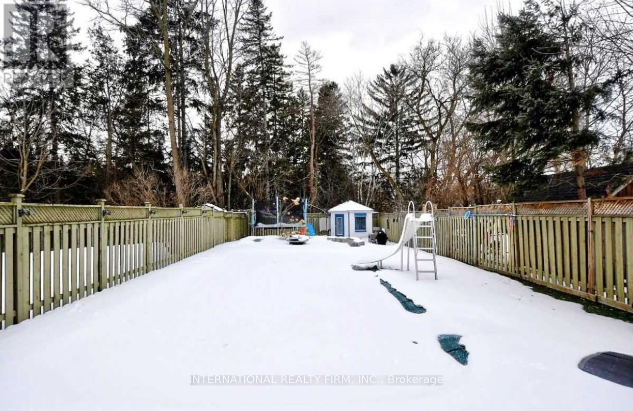 276 Sheridan Court, Newmarket, Ontario  L3Y 8P9 - Photo 11 - N12768830