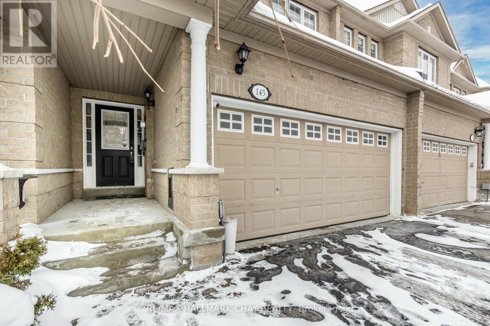 145 Millcliff Circle, Aurora (Aurora Grove), Ontario  L4G 7N8 - Photo 2 - N12768836