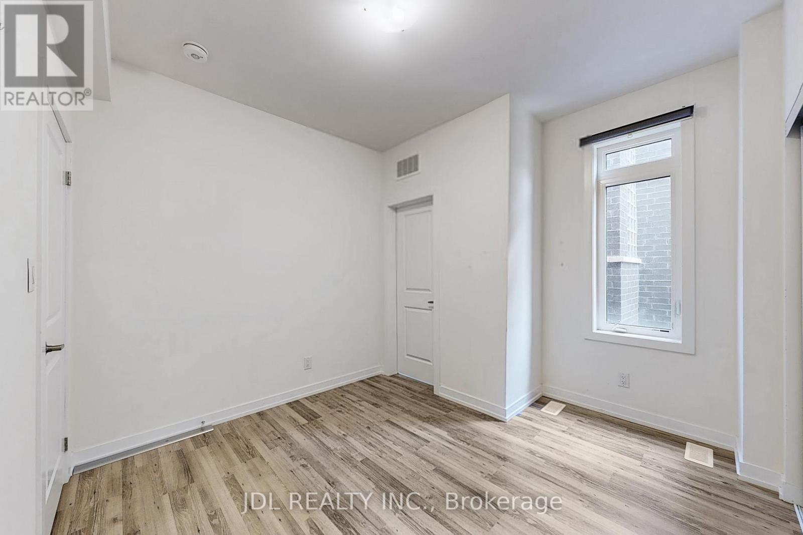 112 - 370 Red Maple Road, Richmond Hill (Langstaff), Ontario  L4C 6P5 - Photo 22 - N12768850