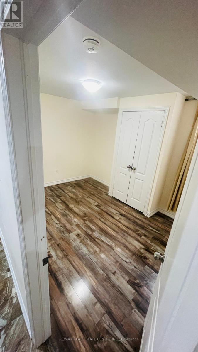 Basement - 15 Goderich Drive, Brampton, Ontario  L7A 5A7 - Photo 10 - W12701614