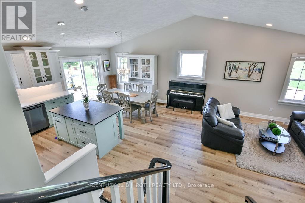 70 Line 12 South Line, Oro-Medonte, Ontario  L0L 1T0 - Photo 18 - S12747400