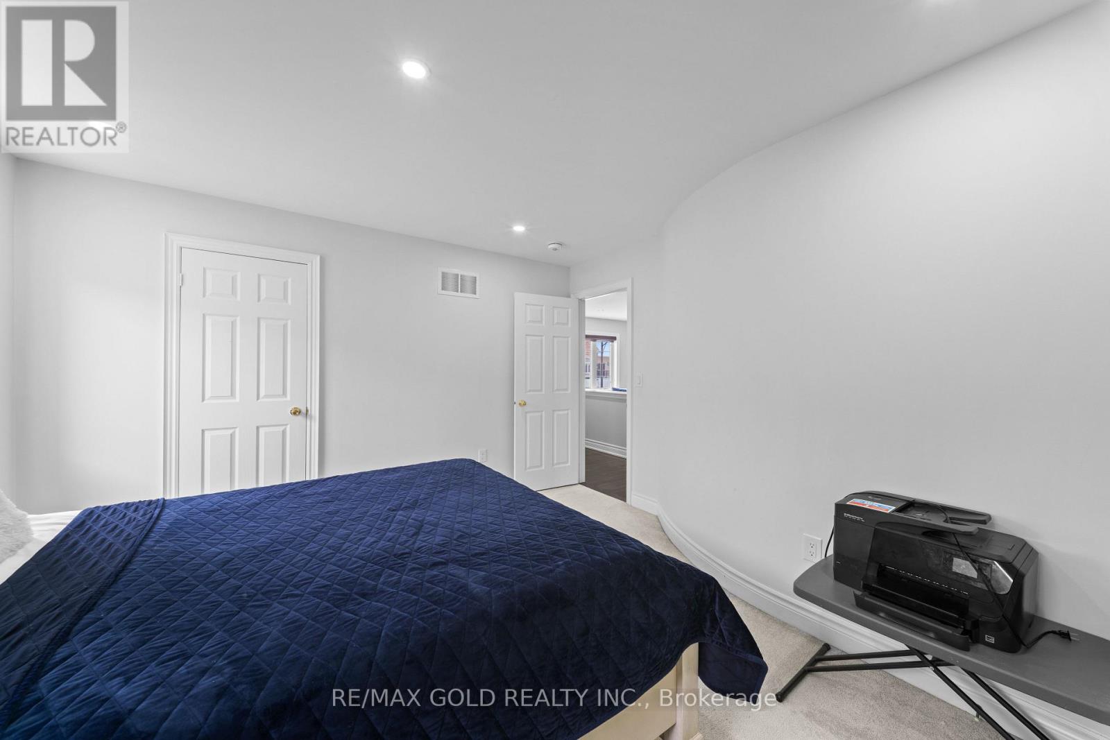 62 Bakersfield Road, Brampton (Vales Of Castlemore), Ontario  L6P 3Y5 - Photo 29 - W12766240