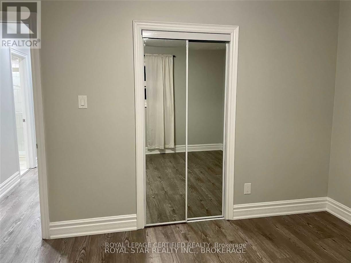 112 Jade Crescent, Brampton, Ontario  L6S 3M8 - Photo 14 - W12768768