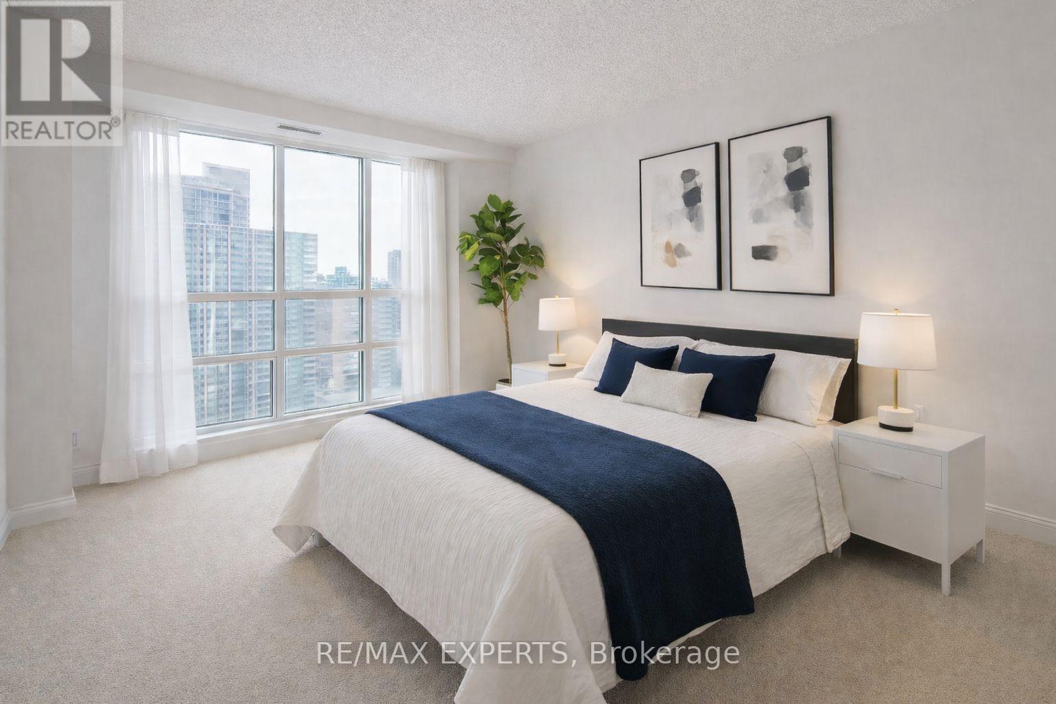2105 - 5 Michael Power Place, Toronto, Ontario  M9A 0A3 - Photo 10 - W12768770