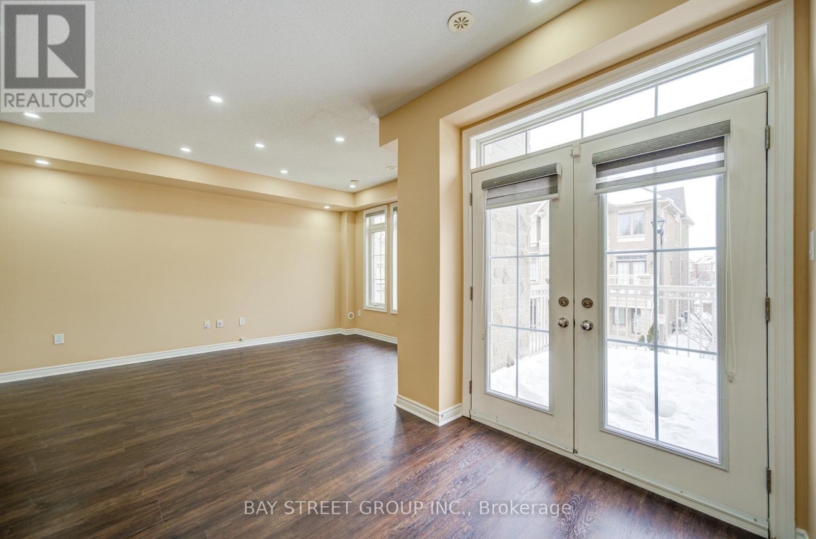 21 - 2435 Greenwich Drive, Oakville, Ontario  L6M 0S4 - Photo 24 - W12768812