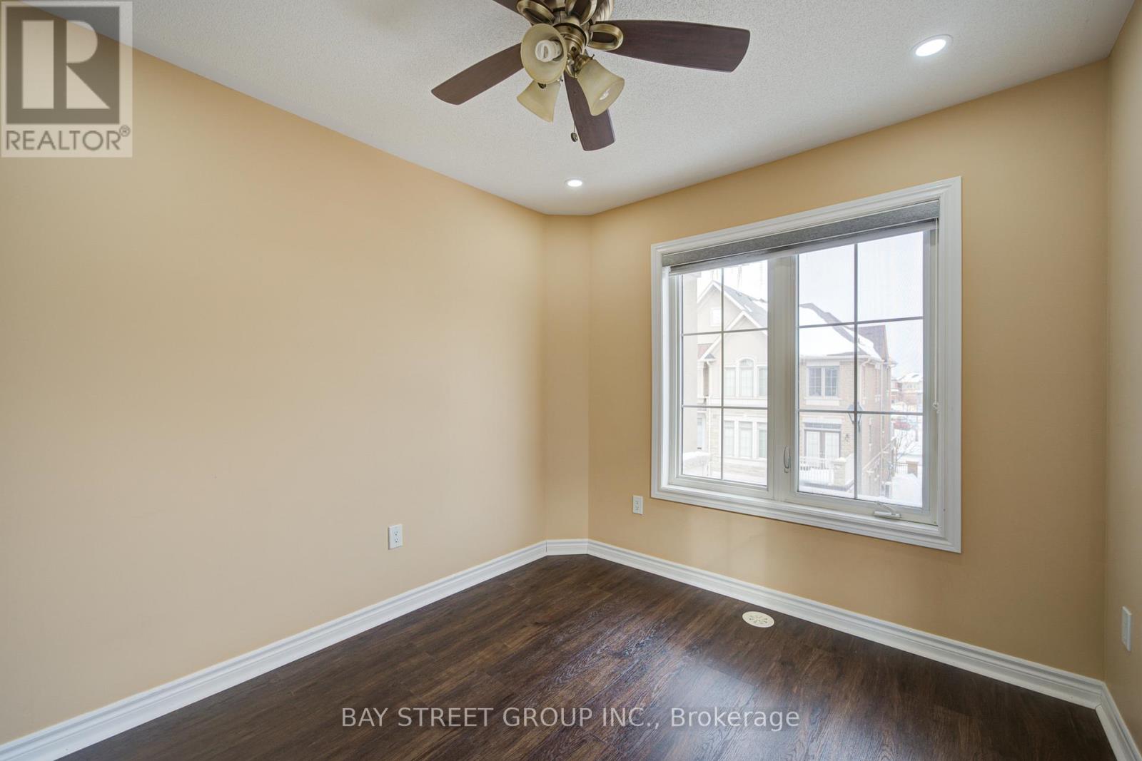 21 - 2435 Greenwich Drive, Oakville, Ontario  L6M 0S4 - Photo 34 - W12768812