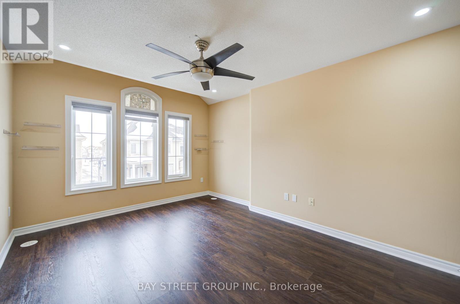 21 - 2435 Greenwich Drive, Oakville, Ontario  L6M 0S4 - Photo 38 - W12768812