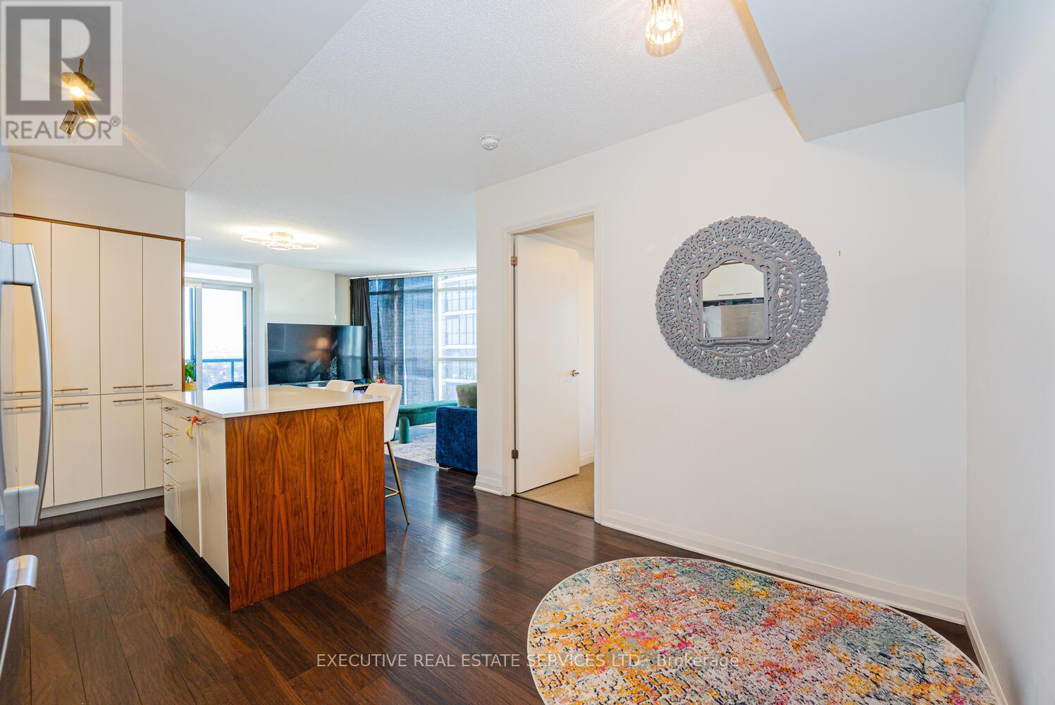 1804 - 5 Valhalla Inn Road, Toronto (Islington-City Centre West), Ontario  M9B 1S9 - Photo 13 - W12768814