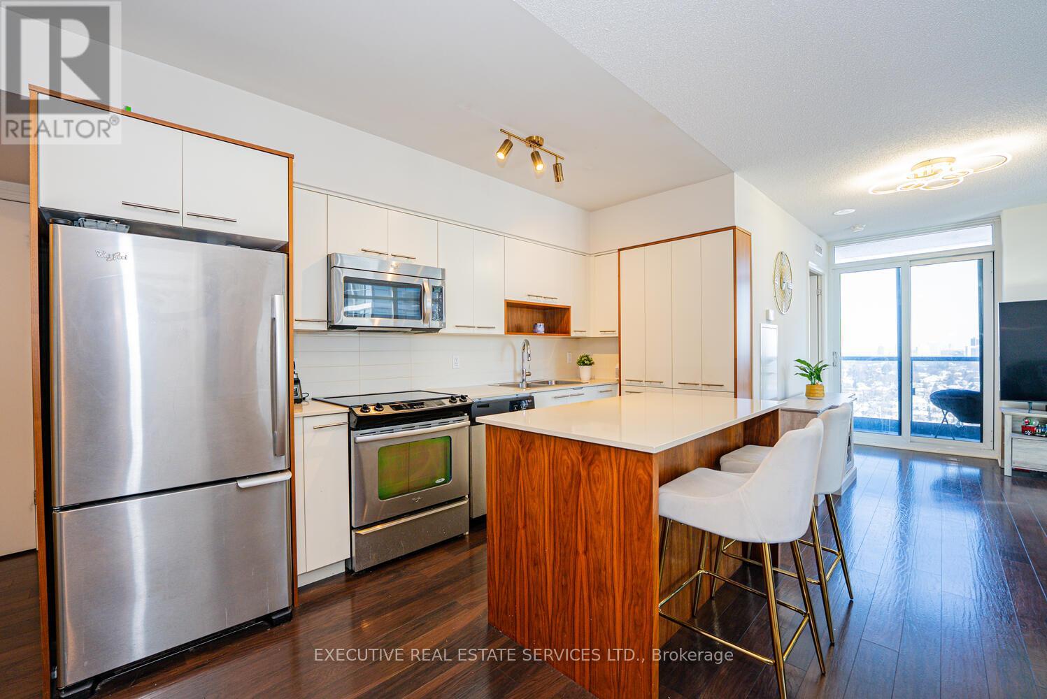 1804 - 5 Valhalla Inn Road, Toronto (Islington-City Centre West), Ontario  M9B 1S9 - Photo 14 - W12768814