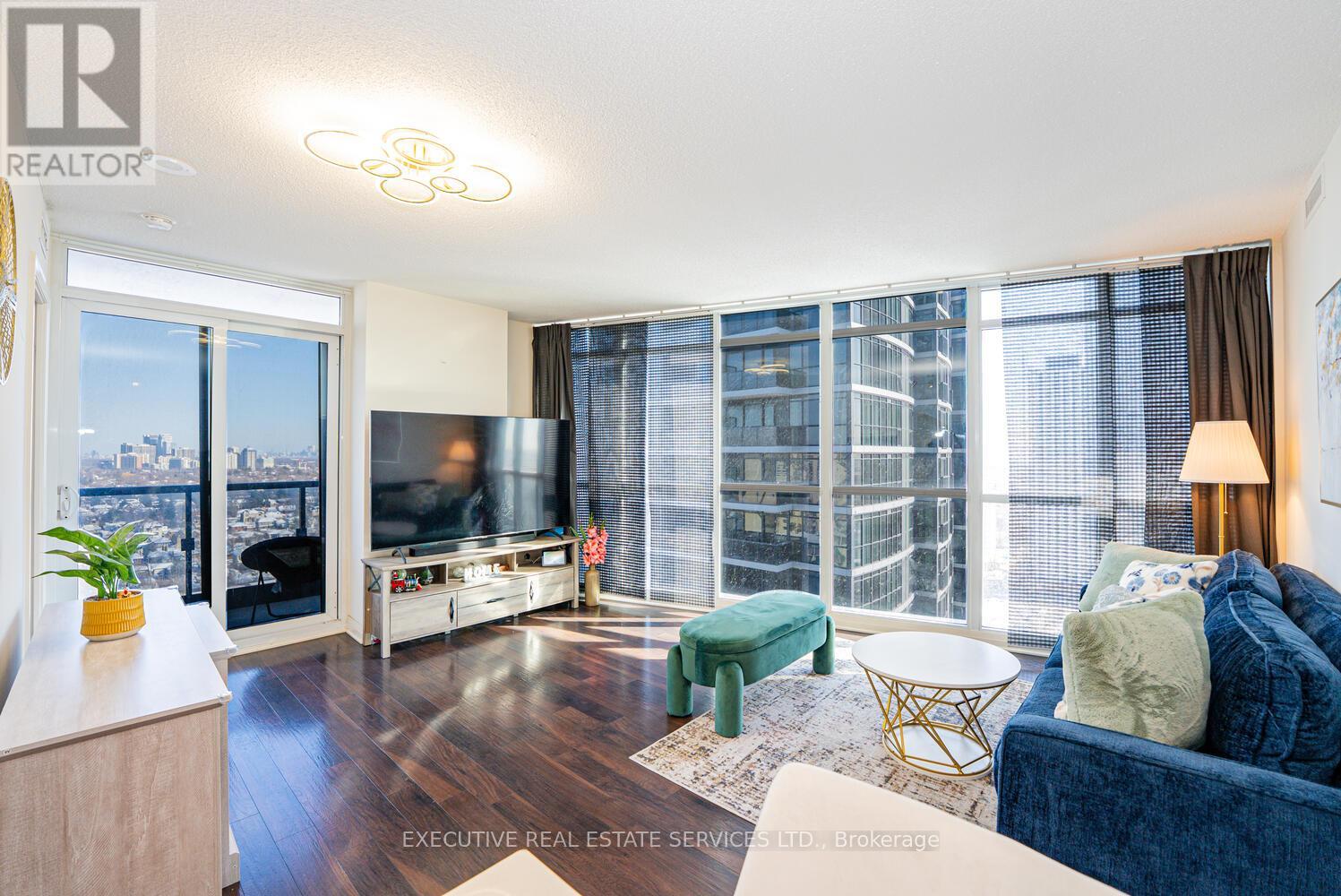 1804 - 5 Valhalla Inn Road, Toronto (Islington-City Centre West), Ontario  M9B 1S9 - Photo 18 - W12768814