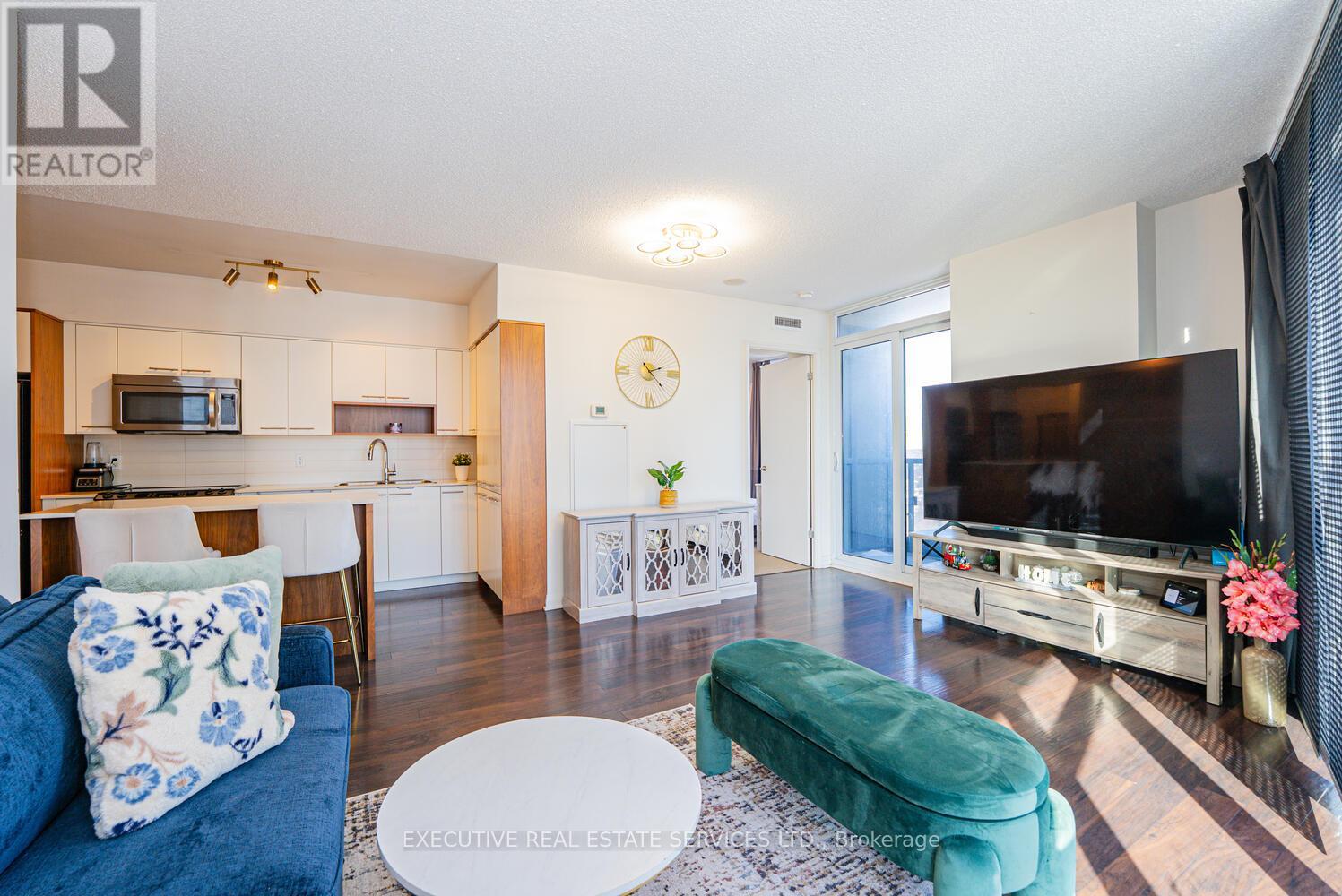 1804 - 5 Valhalla Inn Road, Toronto (Islington-City Centre West), Ontario  M9B 1S9 - Photo 21 - W12768814