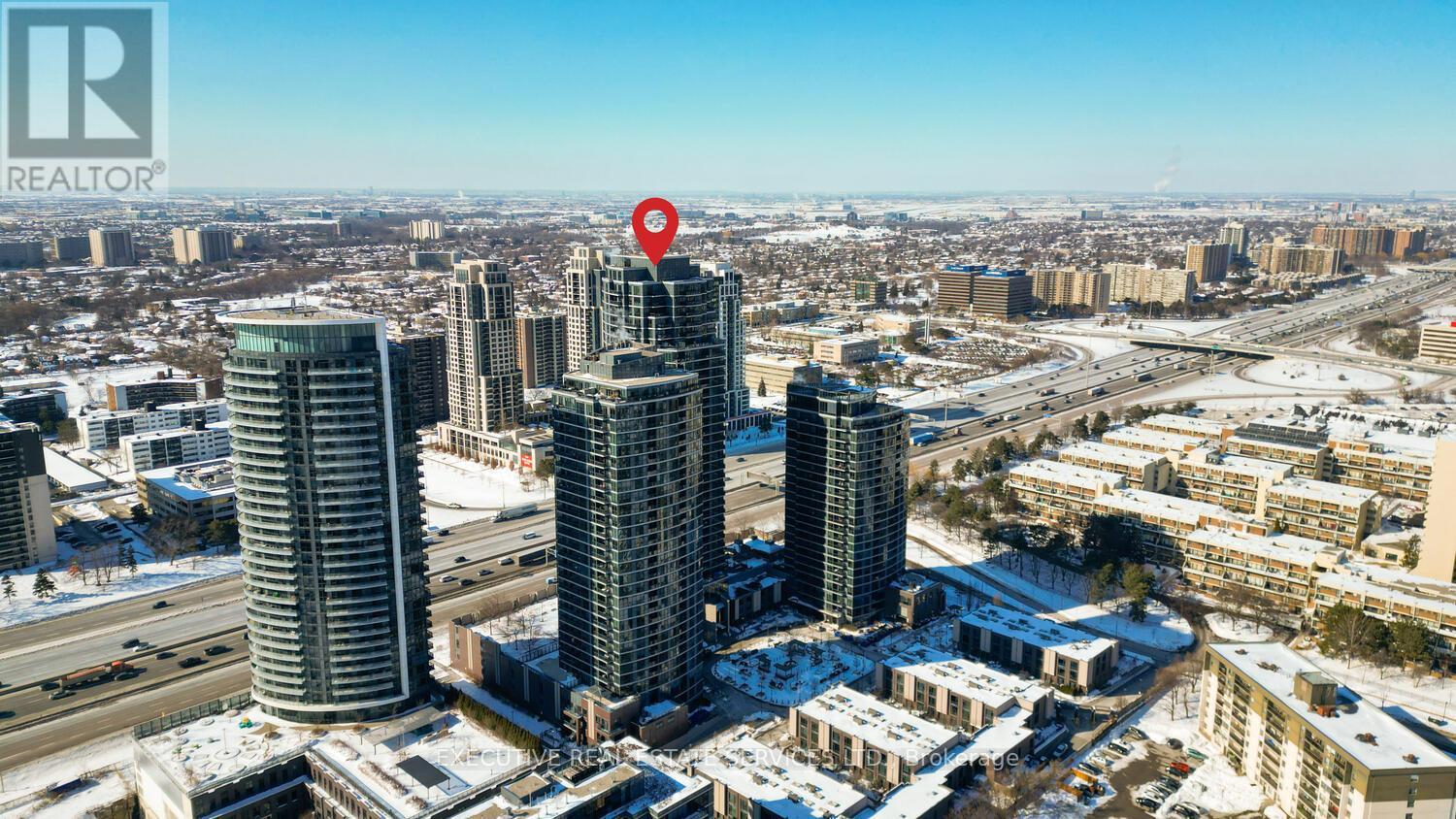 1804 - 5 Valhalla Inn Road, Toronto (Islington-City Centre West), Ontario  M9B 1S9 - Photo 4 - W12768814