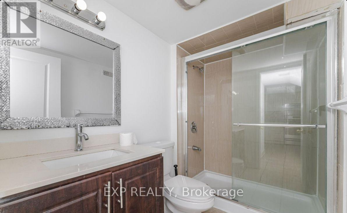 46 Kershaw Street, Brampton (Fletcher's Meadow), Ontario  L7A 2A5 - Photo 11 - W12768834